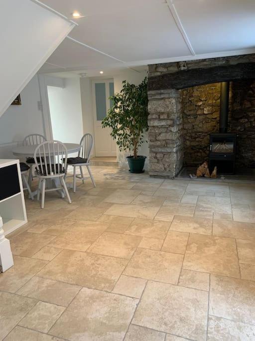 Bryndegwel In Saint Dogmaels, Cardigan- River Views, Free Parking Exteriör bild